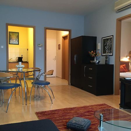 Romai Apartmanhaz Διαμέρισμα Hévíz Εξωτερικό φωτογραφία