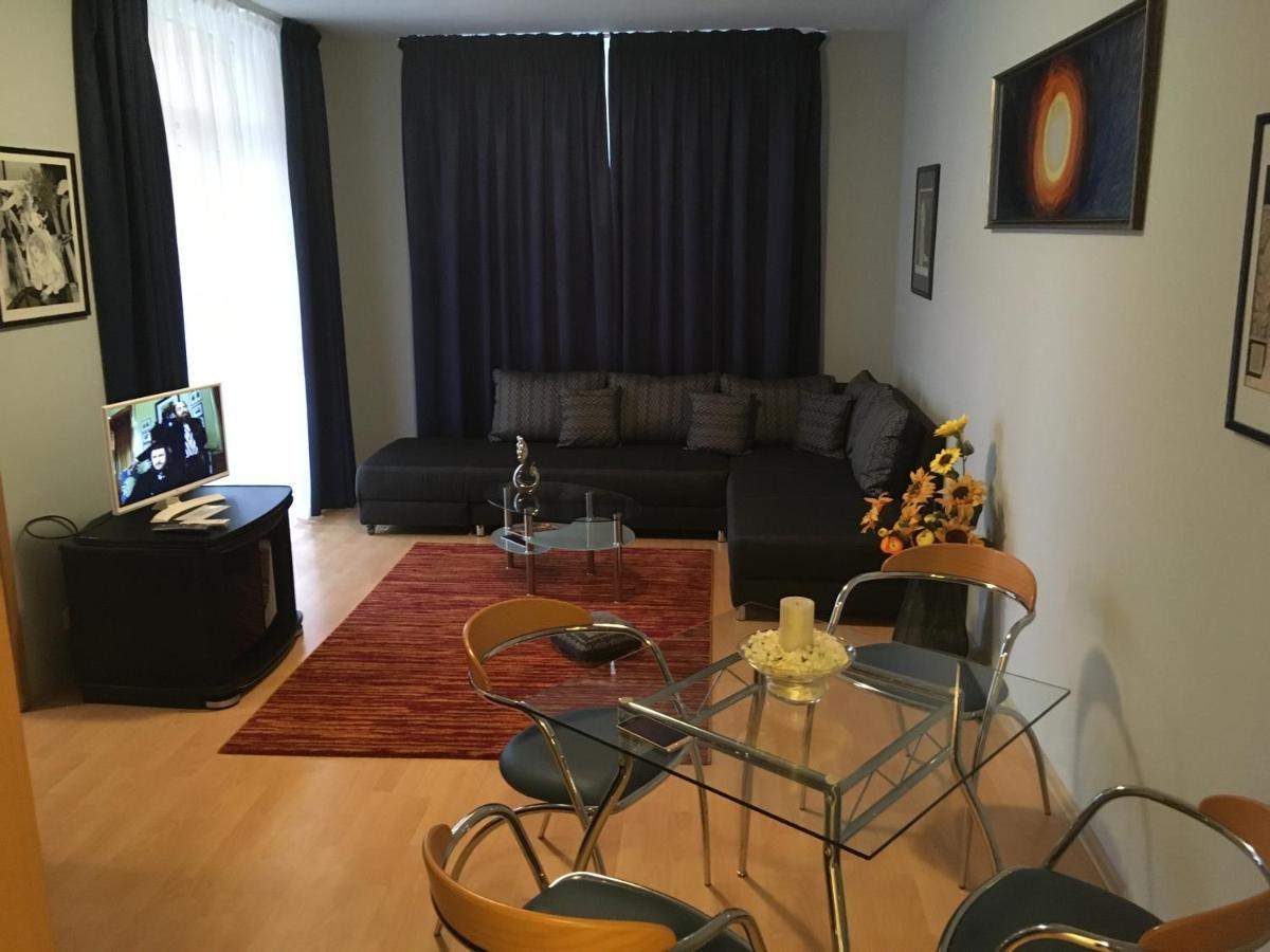 Romai Apartmanhaz Διαμέρισμα Hévíz Εξωτερικό φωτογραφία