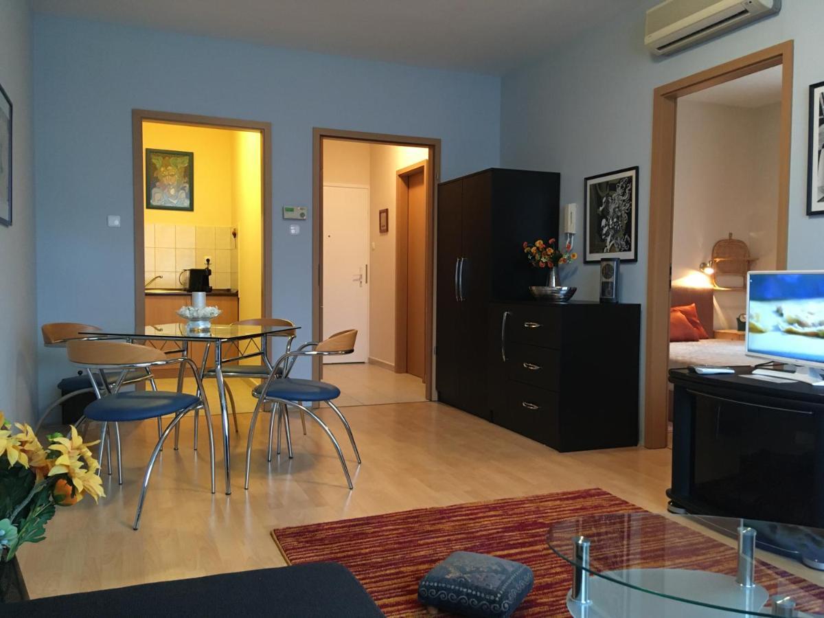 Romai Apartmanhaz Διαμέρισμα Hévíz Εξωτερικό φωτογραφία