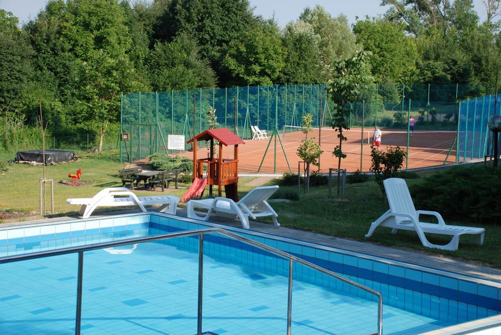 Romai Apartmanhaz Διαμέρισμα Hévíz Δωμάτιο φωτογραφία